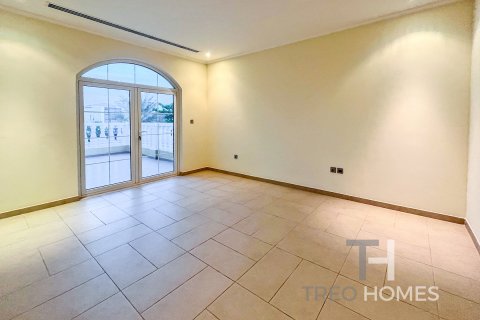 Vila di Jumeirah Park, Dubai, UEA 5 kamar tidur, 436 m2 nomor 590258 - foto 9