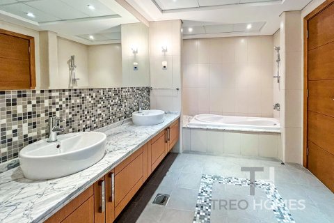 Vila di Jumeirah Park, Dubai, UEA 5 kamar tidur, 436 m2 nomor 590258 - foto 15