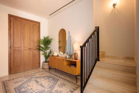 Vila v Khalifa City, Abu Dhabi, SAE 215.8 m² Č.: 557899 - fotografie 13