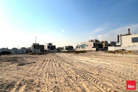 Land in Dubai, UAE 930.2 sq.m. № 662298