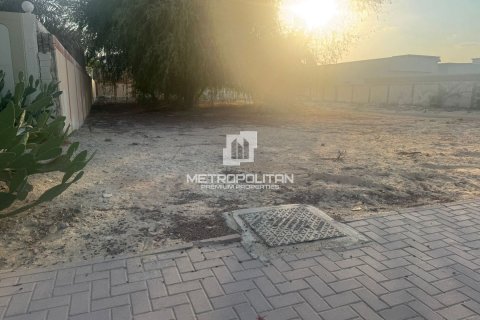 Terra para venda em Al Twar, Dubai, EAU 1394 m2 № 663678 - foto 11