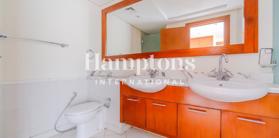 Lägenhet i The Views, Dubai, UAE 2 sovrum, 131.922 kvm Nr. 659591