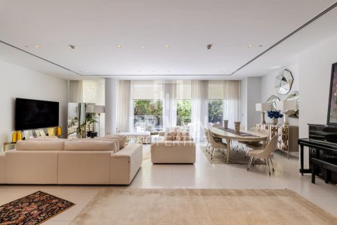 Apartman u Al Barari, Dubai, UAE 1 spavaća soba, 242.2 m2 Br. 742864 - fotografija 3