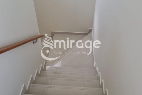 Townhouse di Al Raha Gardens, Abu Dhabi, UEA 3 kamar tidur, 199.9 m2 nomor 574382 - foto 2