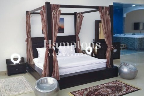 Villa te huur in Emirates Hills, Dubai, VAE 7 slaapkamers, 1723.71947491 vr.m., nr 716132 - foto 10