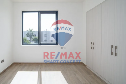 Townhouse on the Yas Island, Abu Dhabi, UAE 3 bedrooms, 162 sq.m. № 580514 - photo 6