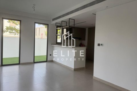 فيلا للإيجار في دبي، الإمارات العربية المتحدة 4 غرفة نوم ، رقم 681801 - صورة 9