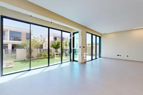 Tilal Al Ghaf、Dubai、UAE にあるヴィラの賃貸物件 4ベッドルーム、No681802 - 写真 4