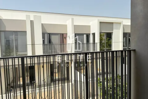 Townhouse de închiriat în Tilal Al Ghaf, Dubai, EAU 3 dormitoare, 203 mp.  №681806 - poză 28