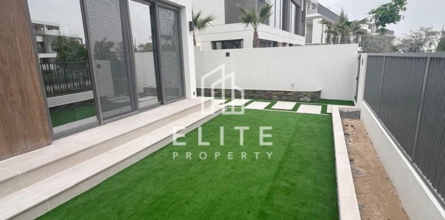 Willa w Tilal Al Ghaf, Dubai, ZEA 4 sypialnie nr 681807