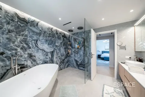 Müüa villa asukohaga Meadows, Dubai, AÜE: 4 magamistoaga, 321 m² Nr 737999 - pilt 9