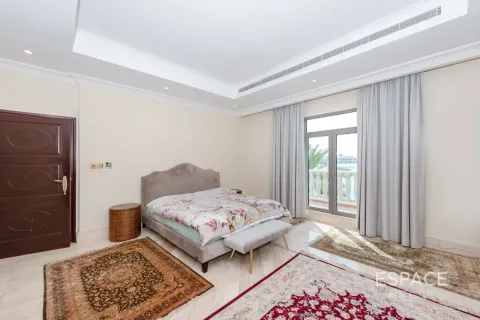 Vila u gradu Palm Jumeirah, Dubai, UAE 6 spavaće sobe, 650 m2 Br. 737997 - Slika 8