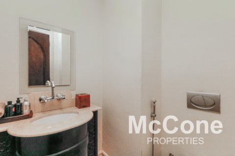 Apartament në Downtown Dubai (Downtown Burj Dubai), Emiratet e Bashkuara Arabe 2 dhoma gjumi, 308.62 m2. № 587045 - Foto 15
