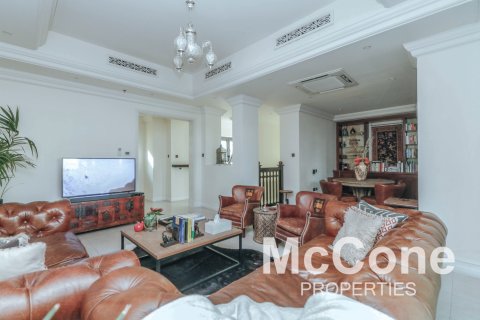 Apartament në Downtown Dubai (Downtown Burj Dubai), Emiratet e Bashkuara Arabe 2 dhoma gjumi, 308.62 m2. № 587045 - Foto 2