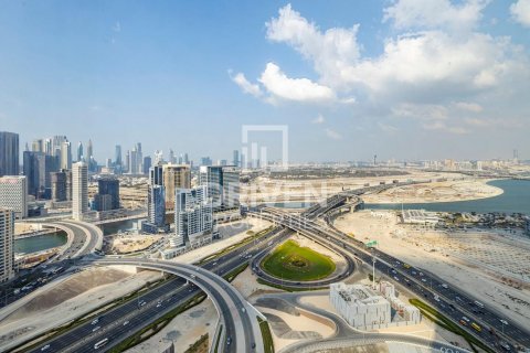 Apartment sa Business Bay, Dubai, UAE 1 silid, 45 sq.m. № 602625 - larawan 12