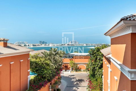 Střešní byt v Palm Jumeirah, Dubai, SAE 5 ložnice, 1219 m² Č.: 602613 - fotografie 30