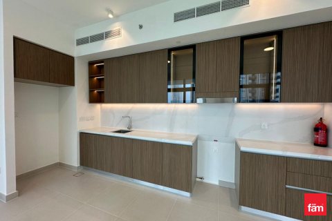 Appartement te huur in Dubai, VAE 2 slaapkamers, 104.1 vr.m., nr 687481 - foto 3