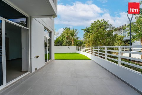 Shtëpi në qytet në Dubai, Emiratet e Bashkuara Arabe 3 dhoma gjumi, 342.7 m2. № 687482 - Foto 2