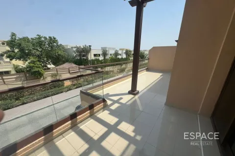 Townhouse de închiriat în Jumeirah Islands, Dubai, EAU 4 dormitoare, 337 mp.  №650153 - poză 4