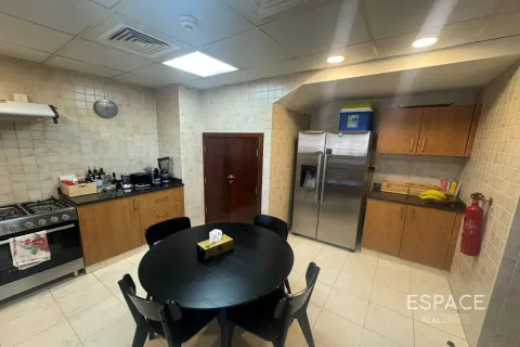 Townhouse de închiriat în Jumeirah Islands, Dubai, EAU 4 dormitoare, 337 mp.  №650153 - poză 9