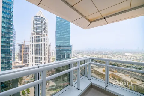Office in Jumeirah Lake Towers, Dubai, UAE 134 sq.m. № 650152 - photo 13