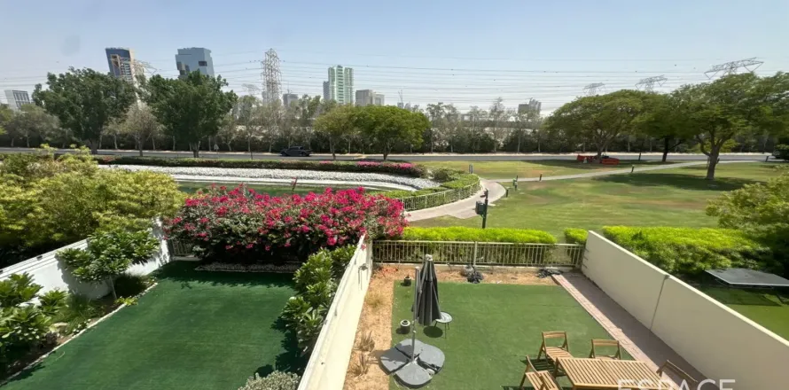 Villa The Springs, Dubaijā, AAE 2 istabas, 153 m2 Nr. 650151