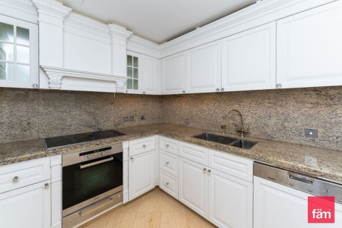 Apartmen di Downtown Dubai (Downtown Burj Dubai), UAE 2 bilik tidur, 189.3 meter persegi № 614214 - foto 13