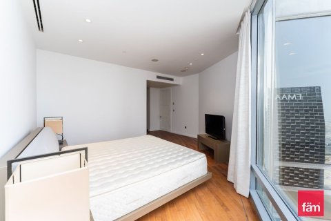 Apartmen di Downtown Dubai (Downtown Burj Dubai), UAE 2 bilik tidur, 189.3 meter persegi № 614214 - foto 17