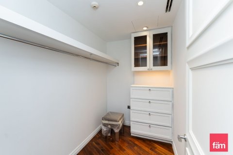Apartmen di Downtown Dubai (Downtown Burj Dubai), UAE 2 bilik tidur, 189.3 meter persegi № 614214 - foto 21