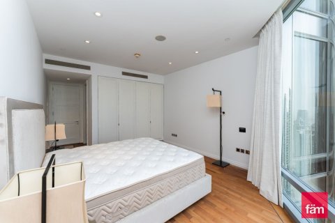 Apartmen di Downtown Dubai (Downtown Burj Dubai), UAE 2 bilik tidur, 189.3 meter persegi № 614214 - foto 15