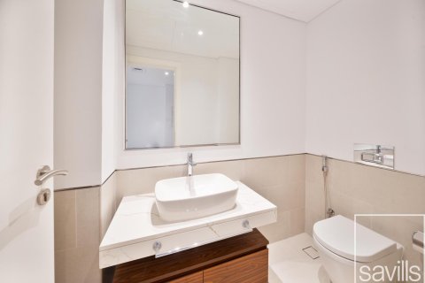 Apartmán v Umm Suqeim, Dubai, SAE 4 spálne, 222 m2 č. 681088 - Fotografia 8