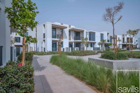 Снять в аренду таунхаус в Arabian Ranches 3, Дубай, ОАЭ 3 спальни, 118м2, № 681087 - фото 1