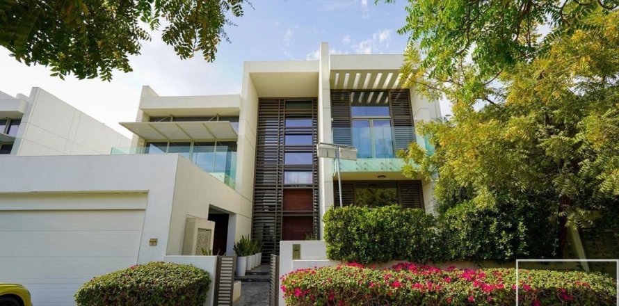 Villa em Mohammed Bin Rashid City, Dubai, EAU 5 quartos, 784 m2 № 681072