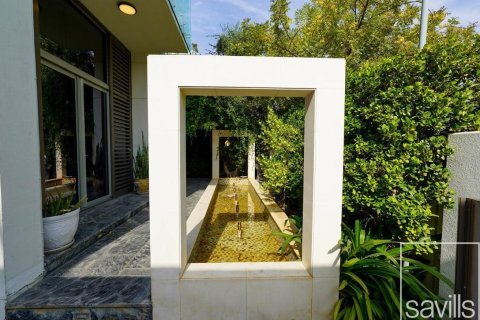 Villa para arrendamento em Mohammed Bin Rashid City, Dubai, EAU 5 quartos, 784 m2 № 681072 - foto 11