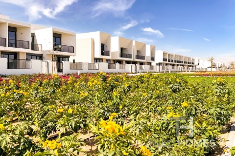 Town Square, Dubai, UAE의 판매용 타운하우스 침실 3개, 190제곱미터 번호 586486 - 사진 9