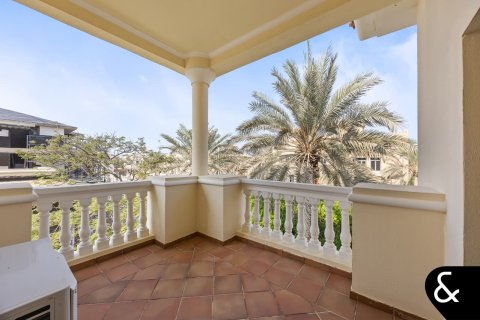 Vilë në Palm Jumeirah, Dubai, Emiratet e Bashkuara Arabe 6 dhoma gjumi, 650 m2. № 666924 - Foto 22