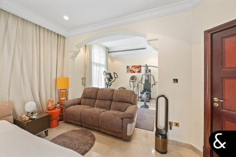 Vilë në Palm Jumeirah, Dubai, Emiratet e Bashkuara Arabe 6 dhoma gjumi, 650 m2. № 666924 - Foto 28