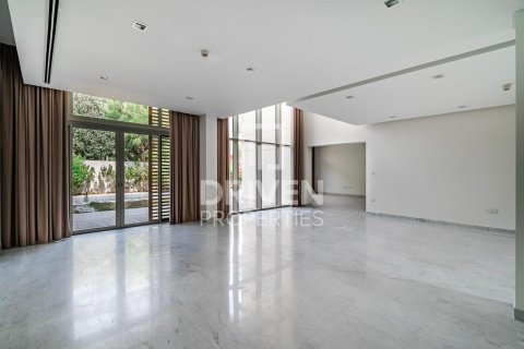 Vila di Mohammed Bin Rashid City, Dubai, UAE 4 bilik tidur, 725.94 meter persegi № 745373 - foto 2