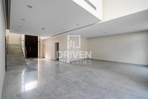 Vila di Mohammed Bin Rashid City, Dubai, UAE 4 bilik tidur, 725.94 meter persegi № 745373 - foto 1