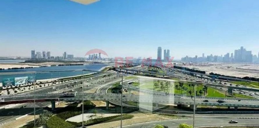 Apartment in Al Jaddaf, Dubai, UAE 2 bedrooms, 110.5 sq.m. № 566565