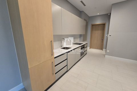 Apartment in Business Bay, Dubai, UAE 1 bedroom, 95 sq.m. № 593037 - photo 6