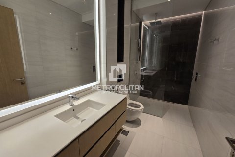 Apartment in Business Bay, Dubai, UAE 1 bedroom, 95 sq.m. № 593037 - photo 9