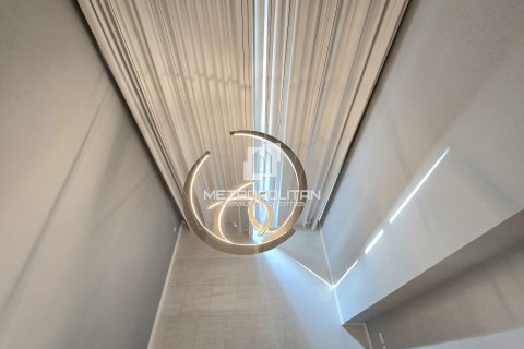 Apartment in Business Bay, Dubai, UAE 1 bedroom, 95 sq.m. № 593037 - photo 4