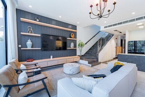 Townhouse in Dubai, UAE 4 bedrooms, 201 sq.m. № 758455 - photo 6