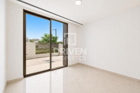 Villa sa Dubai Hills Estate, UAE 5 silid-tulugan, 853.5 sq.m. № 755536 - larawan 13