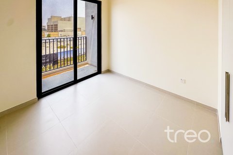 Townhouse in Dubai South (Dubai World Central), Dubai, UAE 3 bedrooms, 182.09 sq.m. № 755535 - photo 4