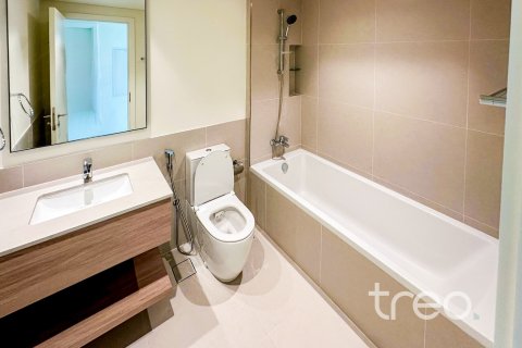 Townhouse in Dubai South (Dubai World Central), Dubai, UAE 3 bedrooms, 182.09 sq.m. № 755535 - photo 11