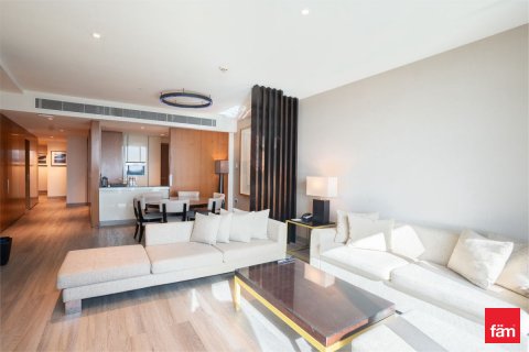 Apartament në Dubai, Emiratet e Bashkuara Arabe 3 dhoma gjumi, 186 m2. № 614270 - Foto 2