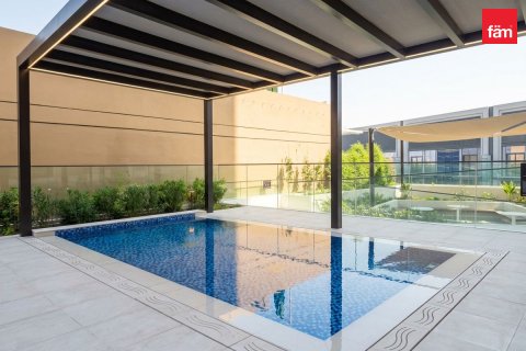 Apartment in Dubai, UAE 1 bedroom, 67.5 sq.m. № 691180 - photo 12