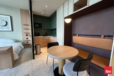 Apartament de închiriat în Business Bay, Dubai, EAU 49.2 mp. №691179 - poză 2